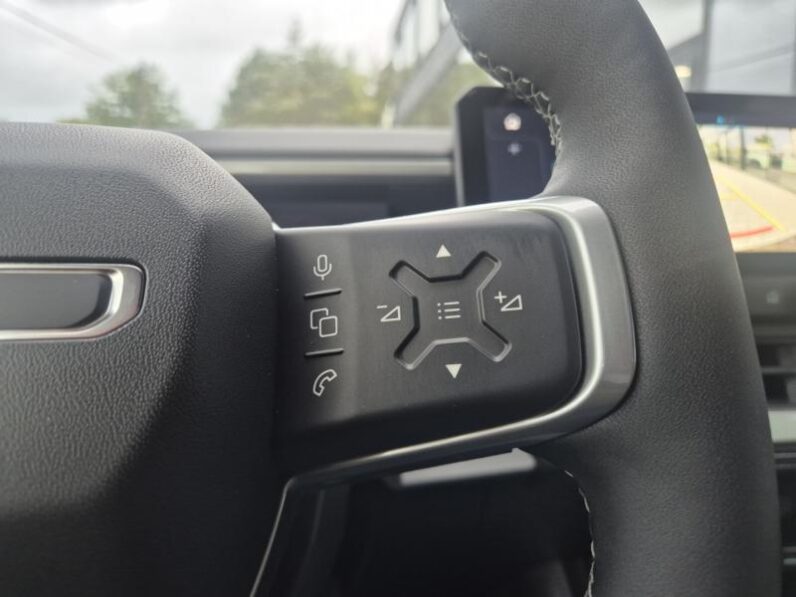 
								Jeep Compass ALTITUDE full									