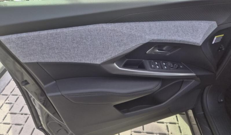 
								Peugeot 3008 ALLURE full									