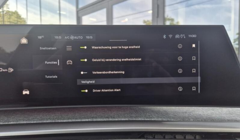 
								Peugeot 3008 ALLURE full									