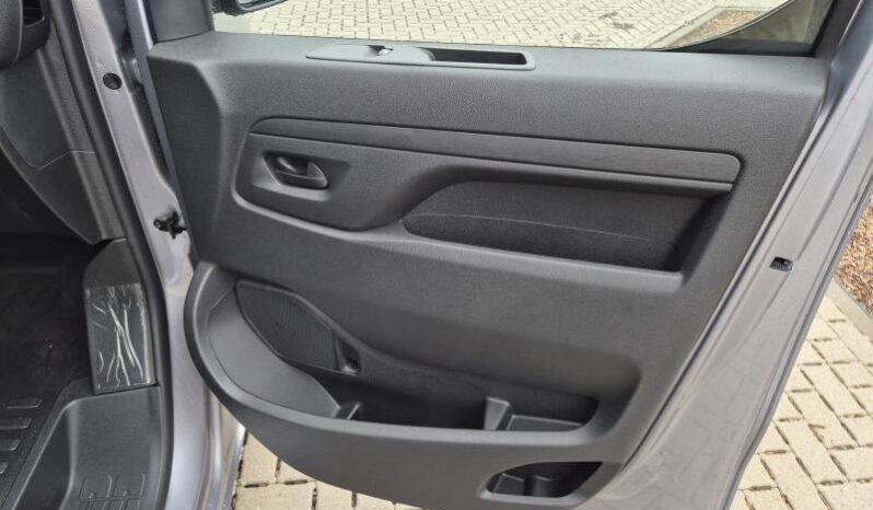 
								Fiat Scudo CREWCAB L3 full									