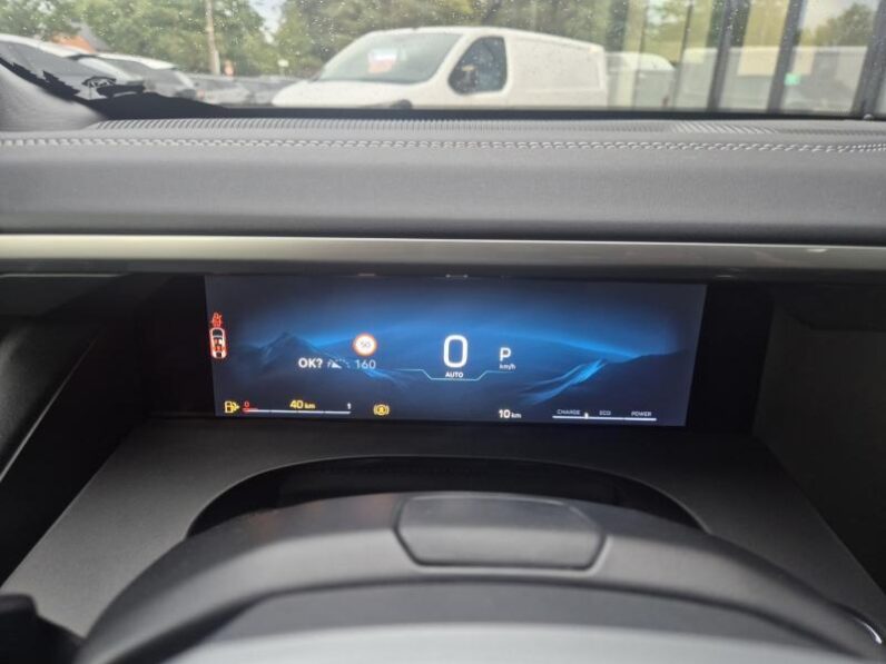 
								Jeep Compass ALTITUDE full									