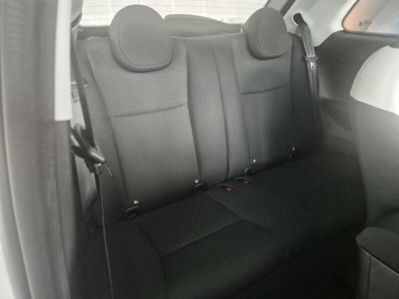 
								Fiat 500 ICON full									