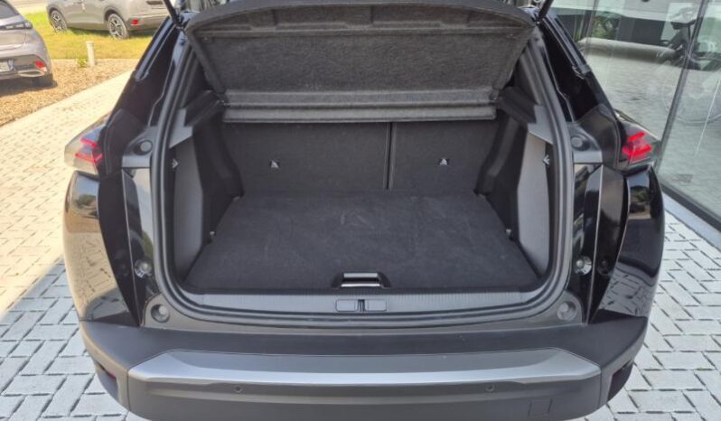 
								Peugeot 2008 ALLURE full									