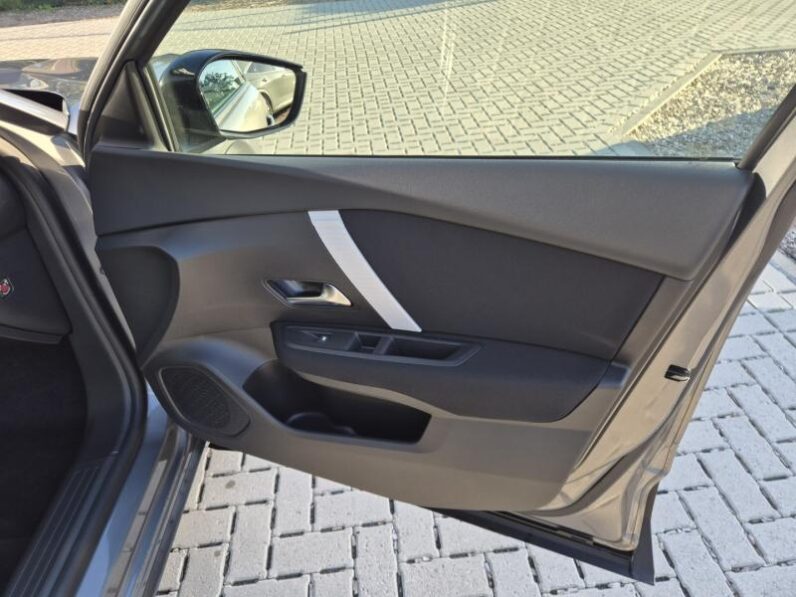 
								Citroen C4 X PLUS FACE LIFT full									