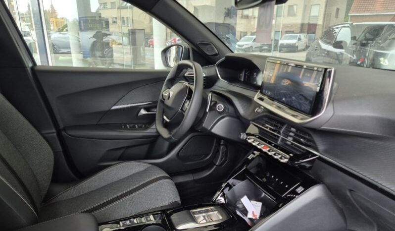 
								Peugeot 2008 ALLURE full									