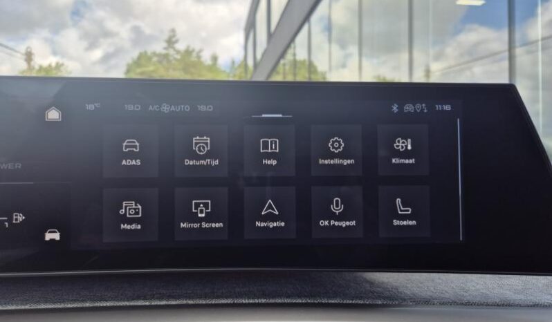 
								Peugeot 5008 GT EXCLUSIVE full									
