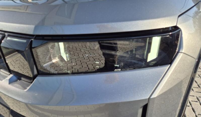 
								Jeep Compass FIRST EDITION full									