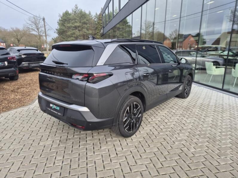 
								Peugeot 5008 GT EXCLUSIVE full									