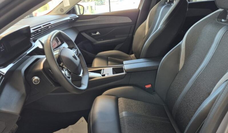 
								Peugeot 308 ALLURE full									