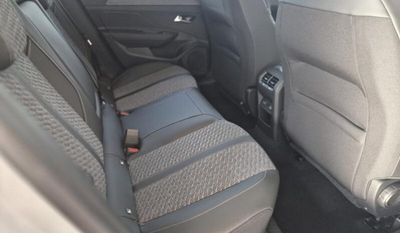 
								Peugeot 408 ALLUR PACK full									