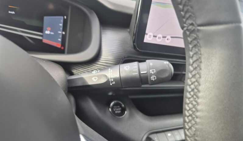
								Jeep Avenger ALTITUDE full									