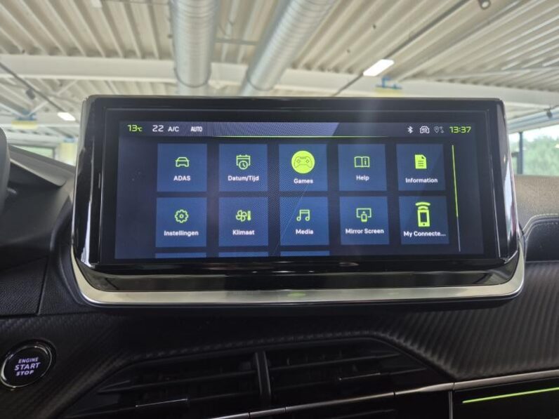 
								Peugeot 2008 GT ALCANTARA full									