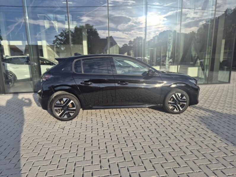 
								Peugeot 208 ALLURE full									