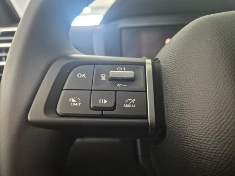 
								Citroen C4 X MAX full									