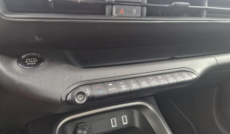 
								Jeep Avenger ALTITUDE full									
