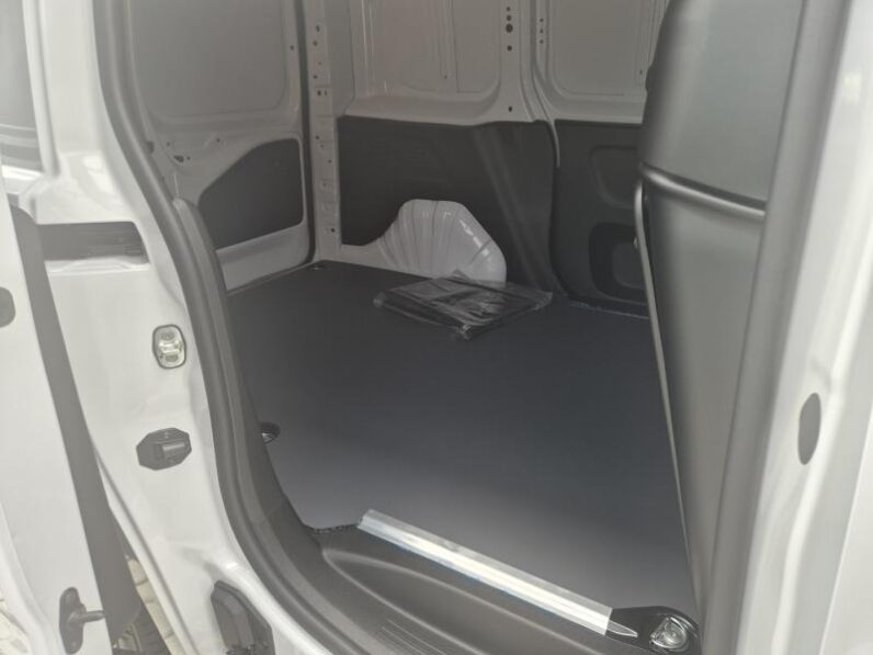 
								Fiat Doblo L1 CLUB full									