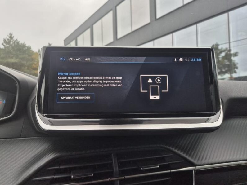 
								Peugeot 2008 ALLURE full									