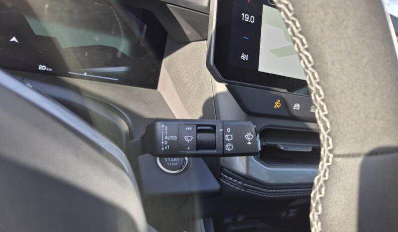 
								Jeep Compass FIRST EDITION full									