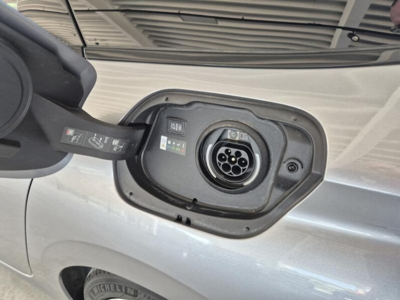 
								Peugeot 308 ALLURE full									