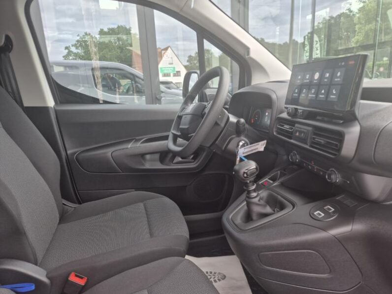 
								Fiat Doblo L1 CLUB full									