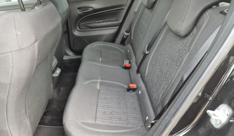 
								Fiat 600 MHEV full									