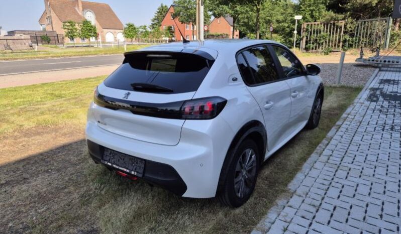 
								Peugeot 208 STYLE full									