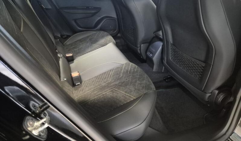 
								Peugeot 2008 GT ALCANTARA full									