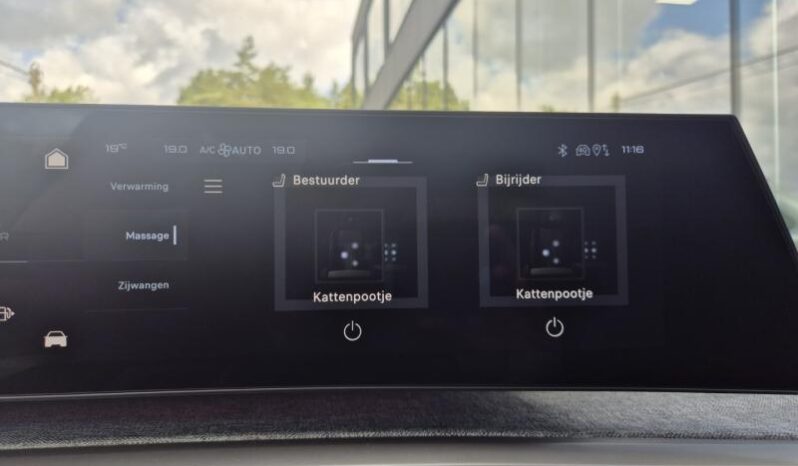 
								Peugeot 5008 GT EXCLUSIVE full									