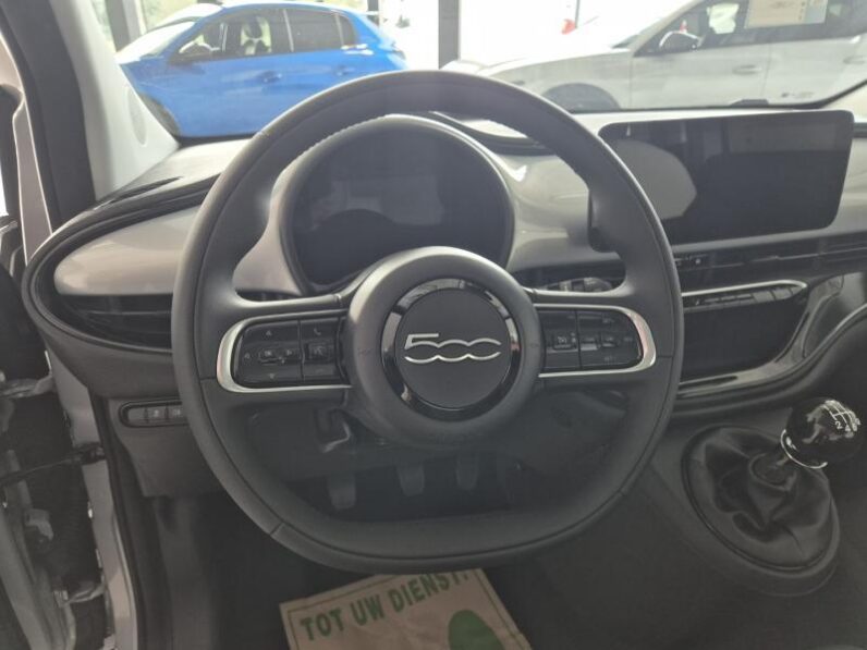 
								Fiat 500 ICON full									