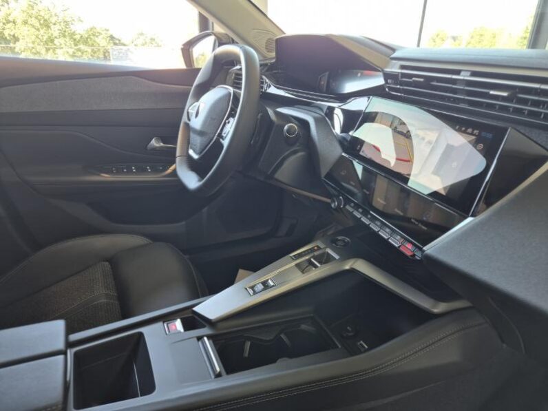 
								Peugeot 308 ALLURE full									