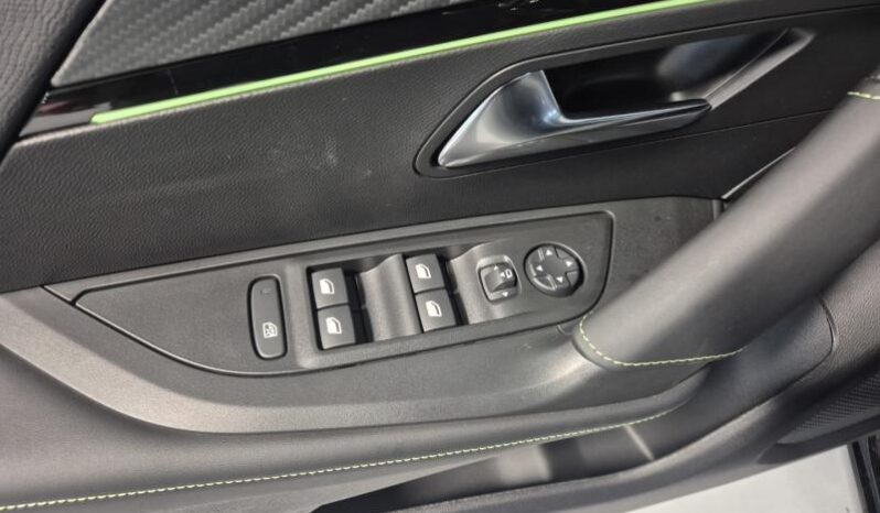 
								Peugeot 2008 GT ALCANTARA full									