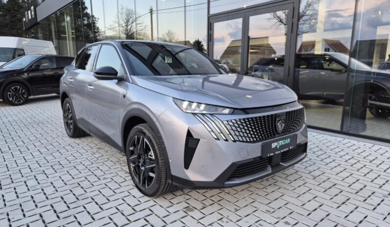 
								Peugeot 3008 GT full									