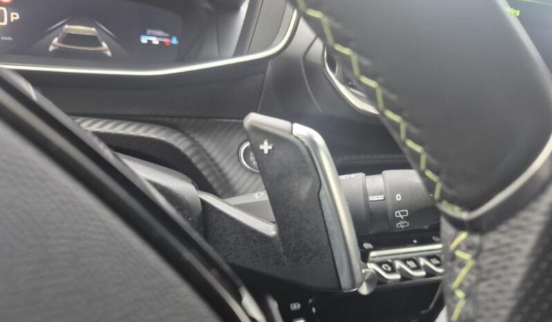 
								Peugeot 2008 GT ALCANTARA full									