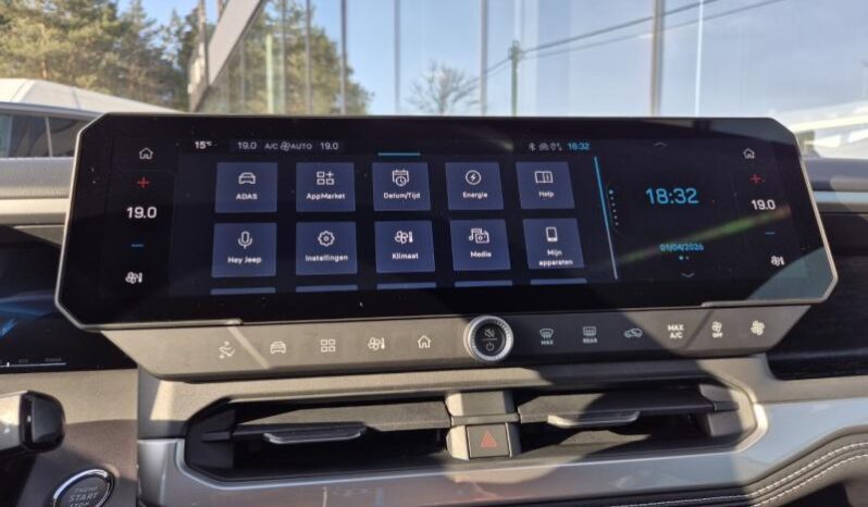 
								Jeep Compass FIRST EDITION full									