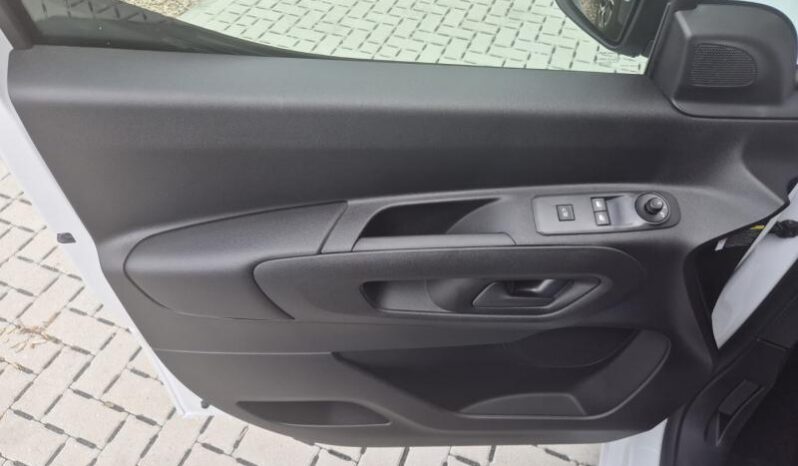 
								Fiat Doblo L1 CLUB full									