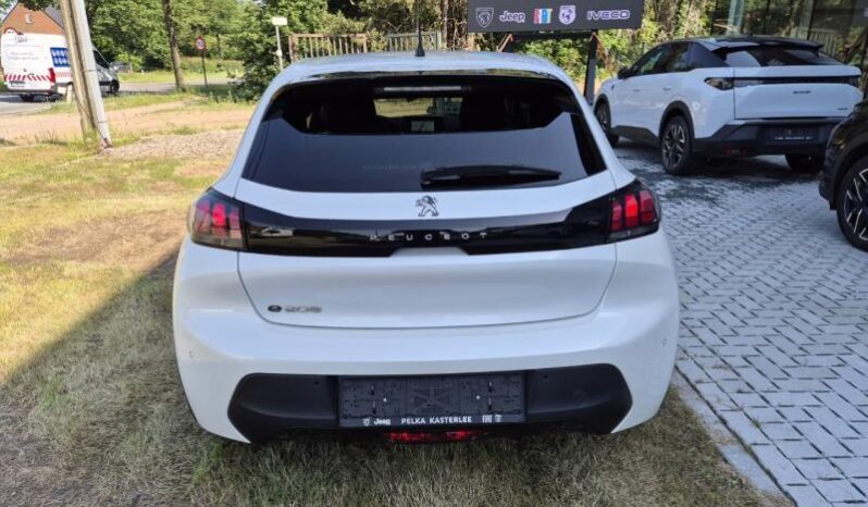 
								Peugeot 208 STYLE full									