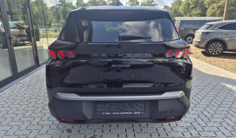 
								Peugeot 5008 GT EXCLUSIVE full									