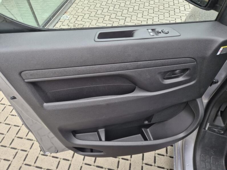 
								Fiat Scudo CREWCAB L3 full									