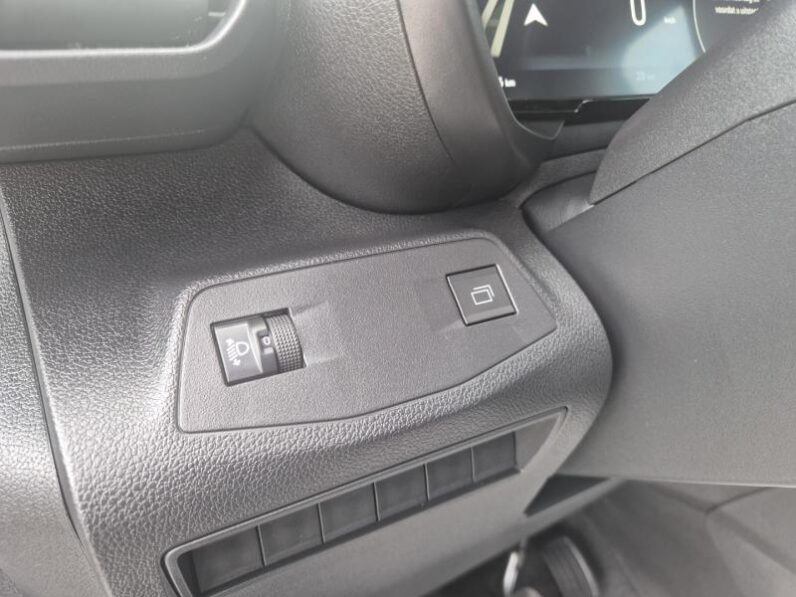 
								Fiat Doblo L1 CLUB full									