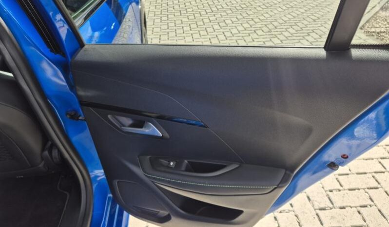 
								Peugeot 208 GT PANO 130 PK full									