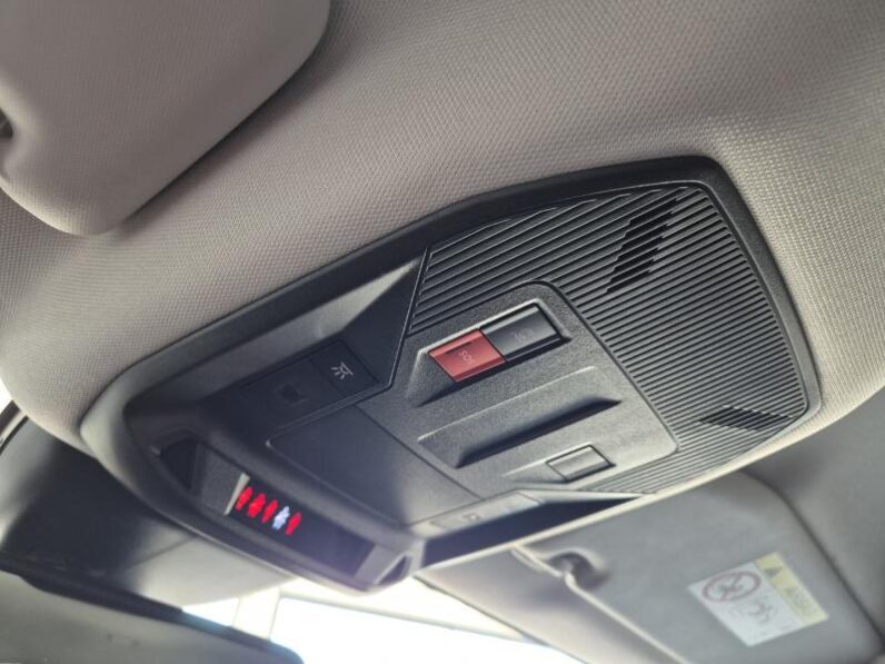 
								Peugeot 408 ALLURE full									