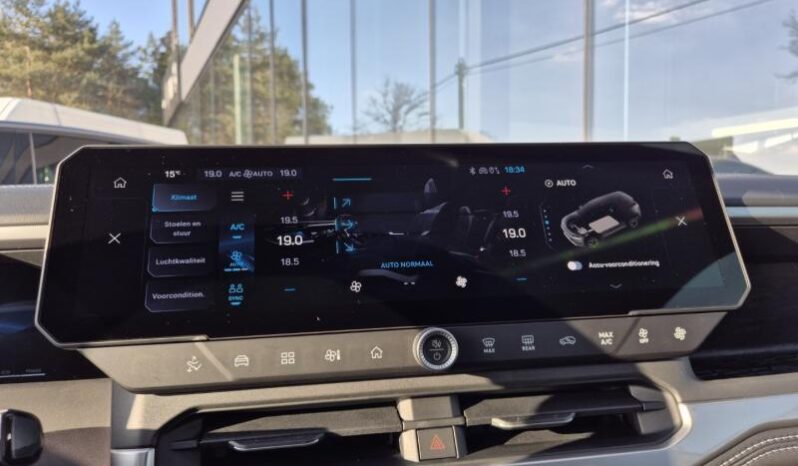 
								Jeep Compass FIRST EDITION full									
