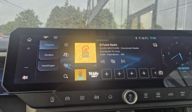
								Jeep Compass ALTITUDE full									