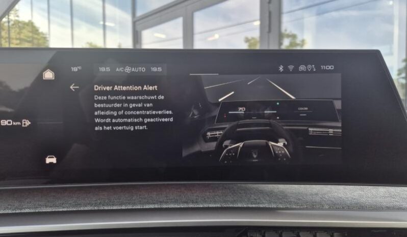 
								Peugeot 3008 ALLURE full									
